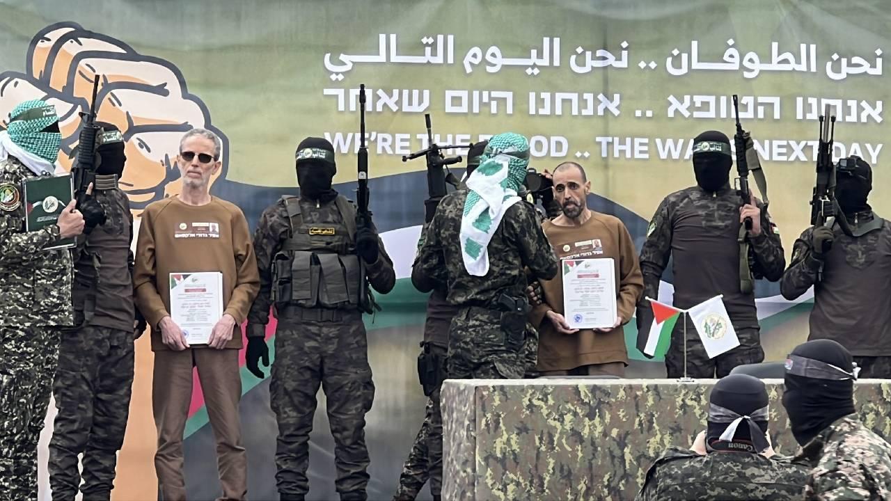Gazze’den serbest bırakılan 3 İsrailli esir, Kassam Tugaylarına teşekkür etti